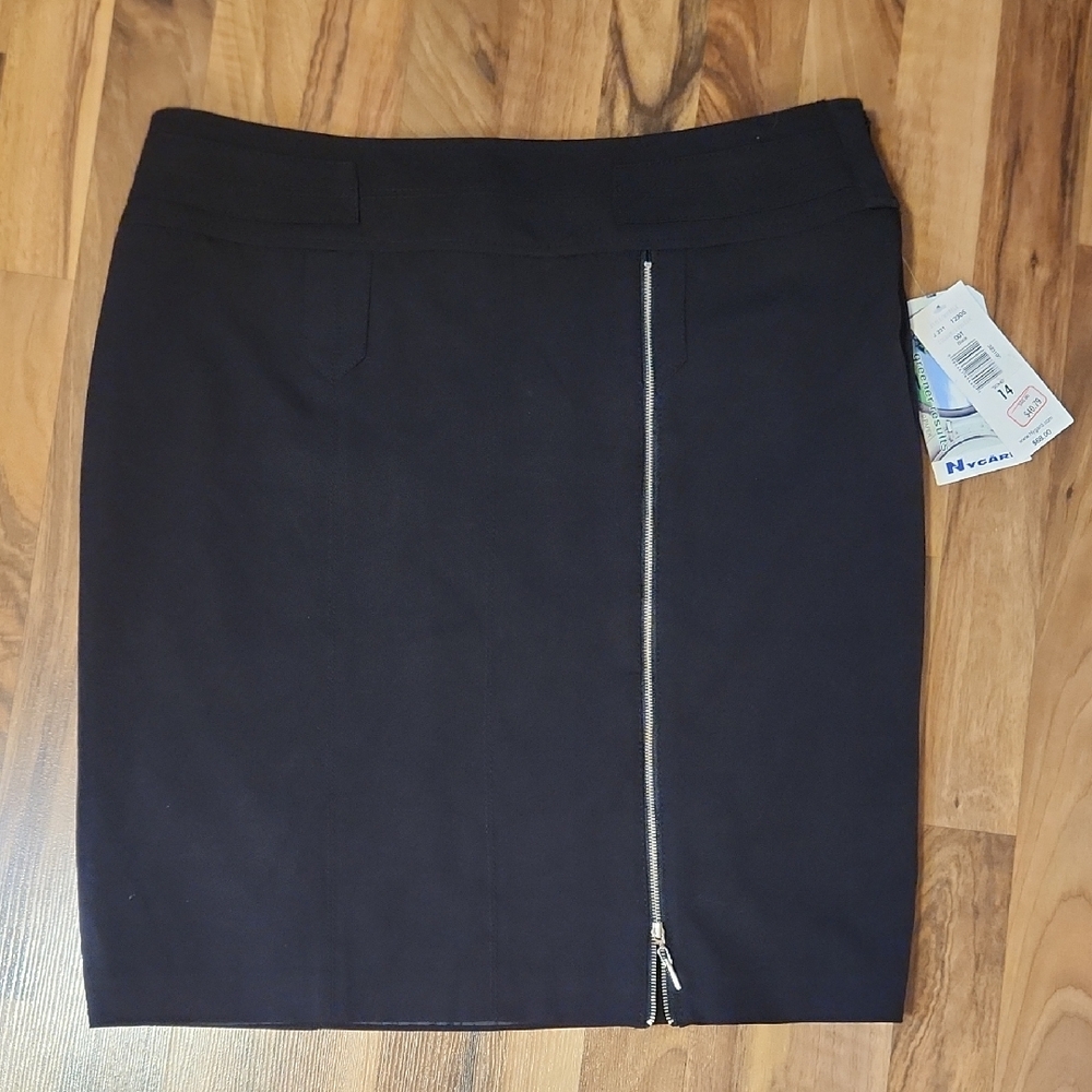 "Soho" Pencil Skirt with Zipper